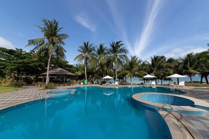 Con Dao Resort Chi Khu Co Ong Buitenkant foto