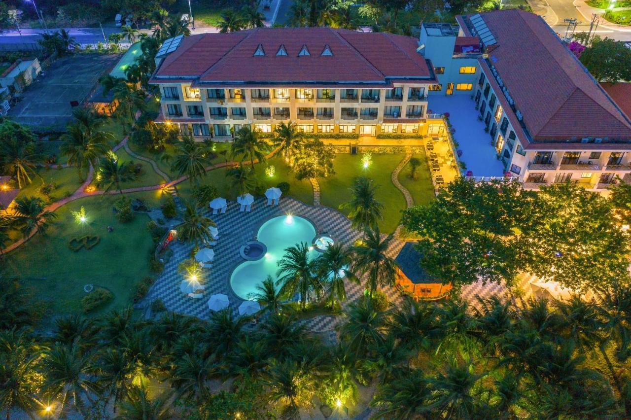 Con Dao Resort Chi Khu Co Ong Buitenkant foto